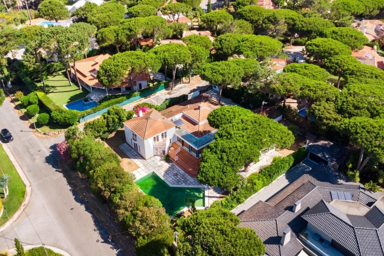 Moradia T8 para Venda em Cascais e Estoril Foto 5