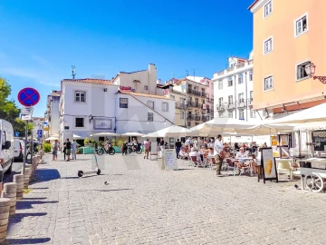 Apartamento T1 para Venda em Santa Maria Maior