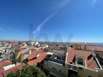 Apartamento T1 para Venda em Santa Maria Maior
