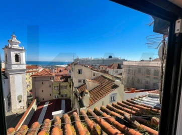 Apartamento T1 para Venda em Santa Maria Maior
