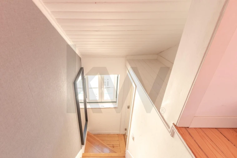 Apartamento T1 para Venda em Santa Maria Maior Foto 16
