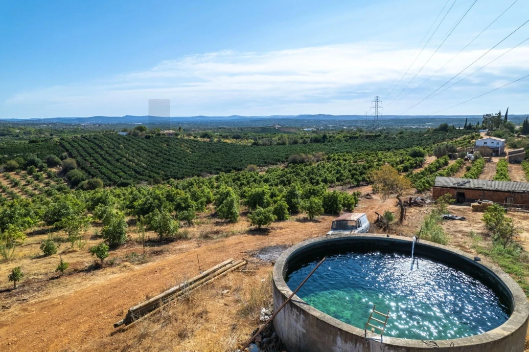 Terreno para Venda em Silves Foto 1