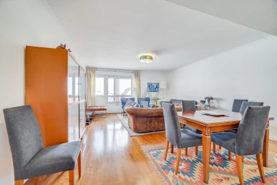 Apartamento T2 para Venda em Arroios