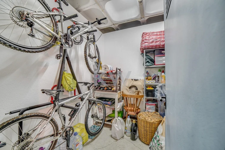 Apartamento T2 para Venda em Arroios Foto 40