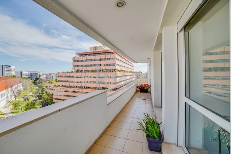 Apartamento T2 para Venda em Arroios Foto 13