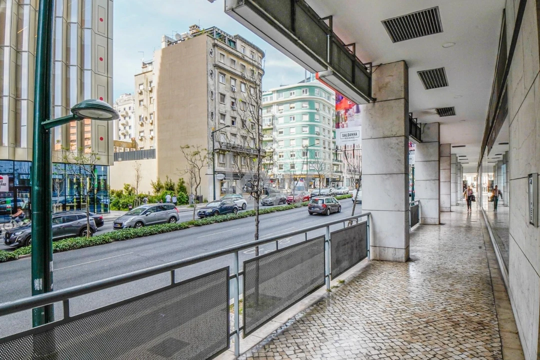 Apartamento T2 para Venda em Arroios Foto 34