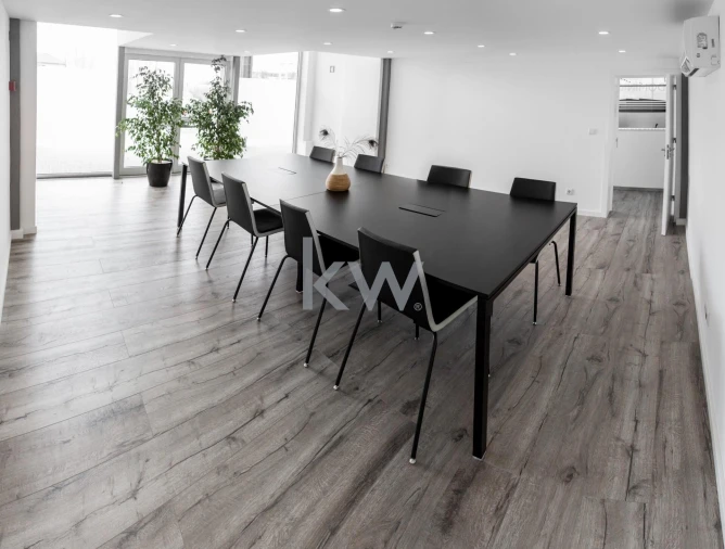 Loja para Venda em Matosinhos e Leça da Palmeira Foto 12