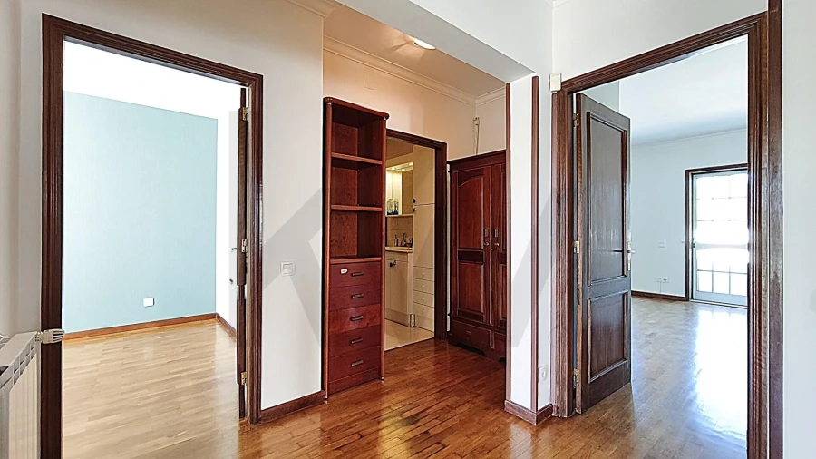 Moradia T4 para Venda em Cidade da Maia Foto 19