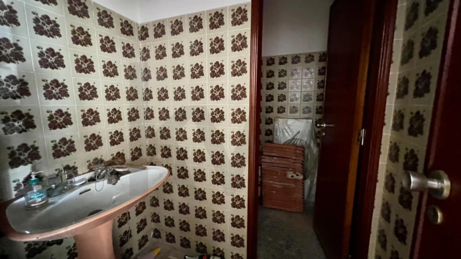 Loja para Arrendamento em Sacavém e Prior Velho Foto 4