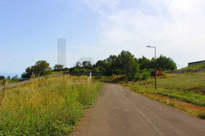 Terreno para Venda em Santa Cruz
