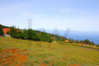Terreno para Venda em Santa Cruz