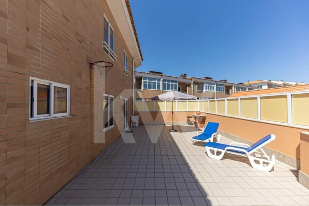 Apartamento T3 para Venda em Vila Chã Foto 38