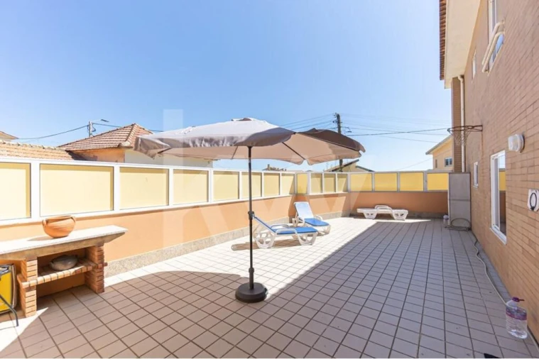 Apartamento T3 para Venda em Vila Chã Foto 36