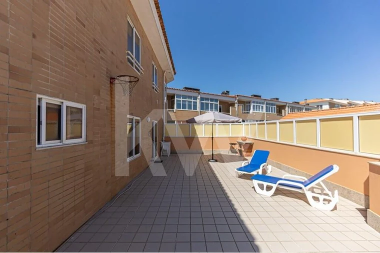 Apartamento T3 para Venda em Vila Chã Foto 38