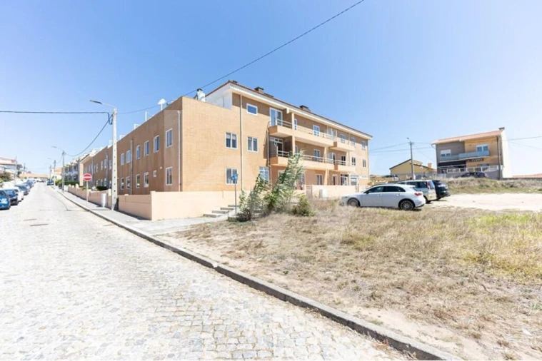 Apartamento T3 para Venda em Vila Chã Foto 2