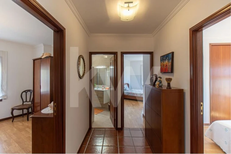 Apartamento T3 para Venda em Vila Chã Foto 18