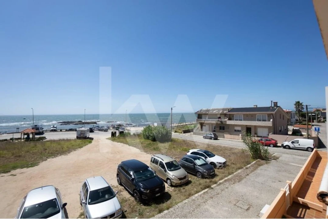 Apartamento T3 para Venda em Vila Chã Foto 44