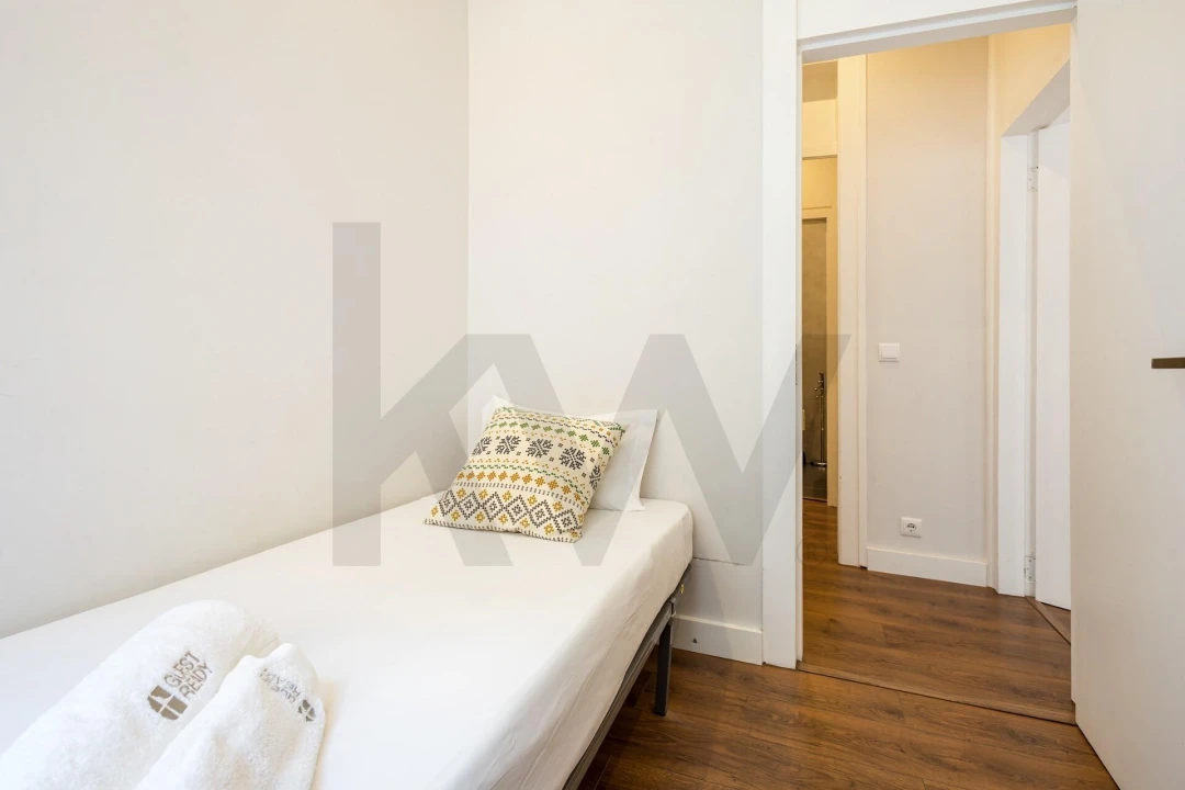 Apartamento T2 para Venda em Santo António Foto 7