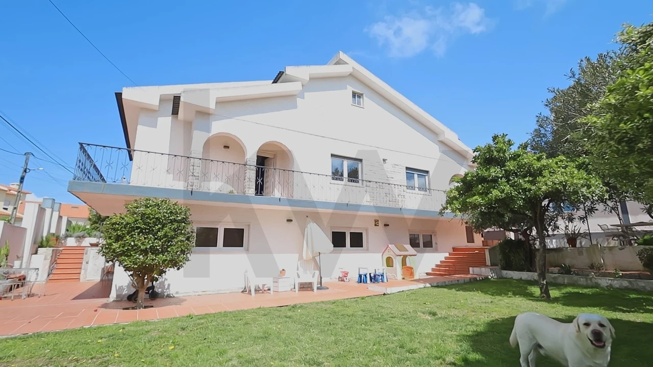 Moradia T4 para Venda em Charneca de Caparica e Sobreda Foto 83