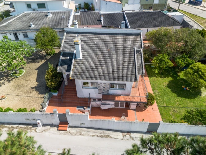 Moradia T4 para Venda em Charneca de Caparica e Sobreda Foto 81