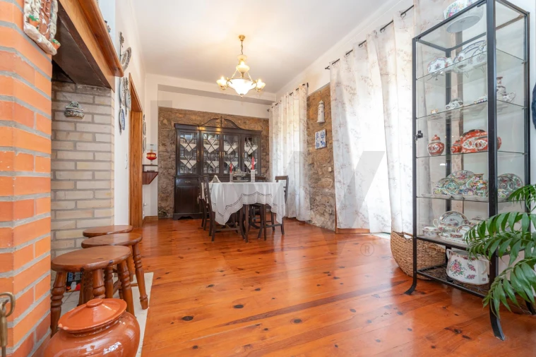 Moradia T4 para Venda em Barcouço Foto 16