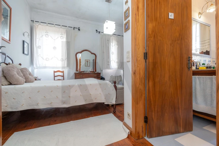 Moradia T4 para Venda em Barcouço Foto 26