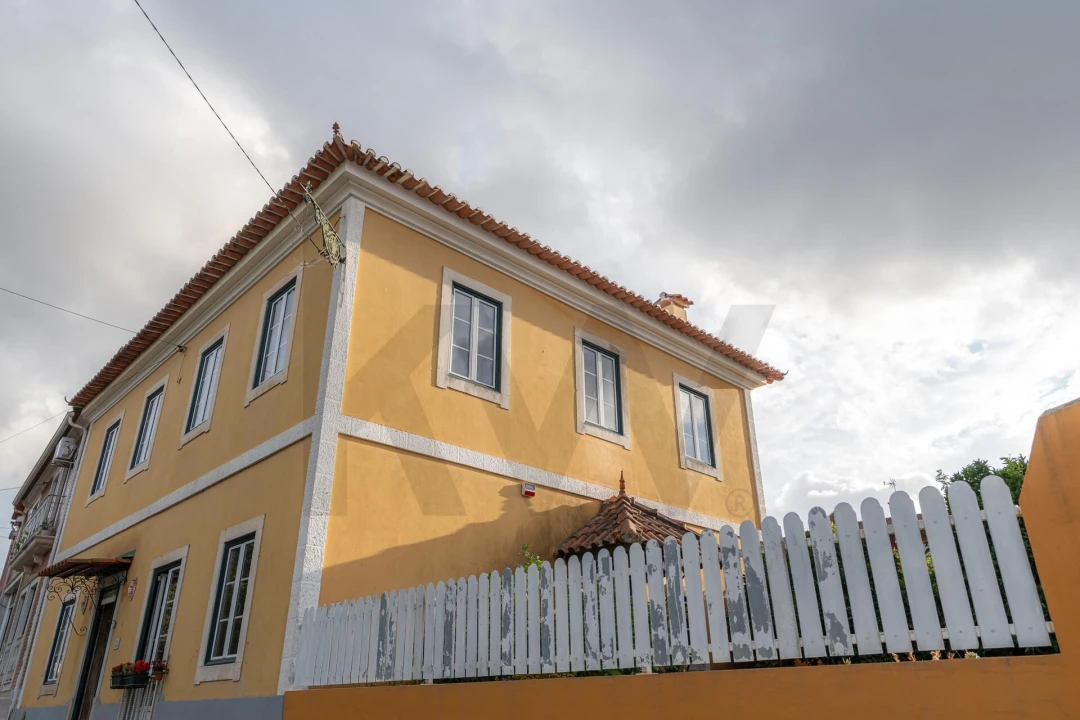 Moradia T4 para Venda em Barcouço Foto 7