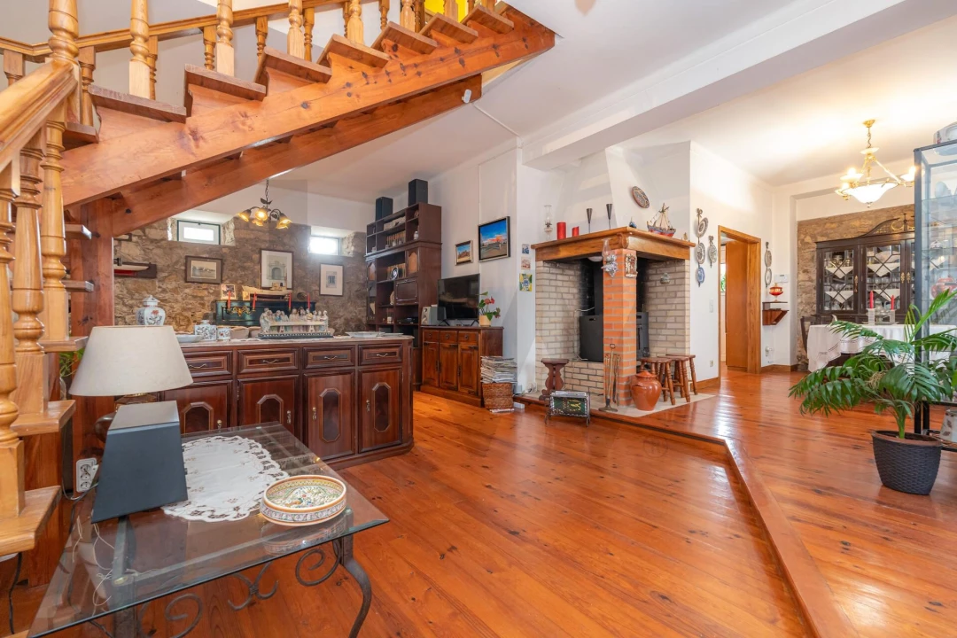 Moradia T4 para Venda em Barcouço Foto 9