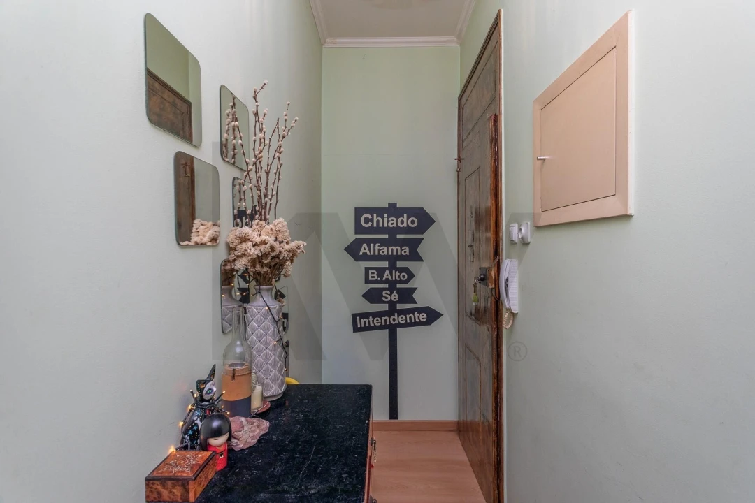 Apartamento T2 para Venda em Arroios Foto 13