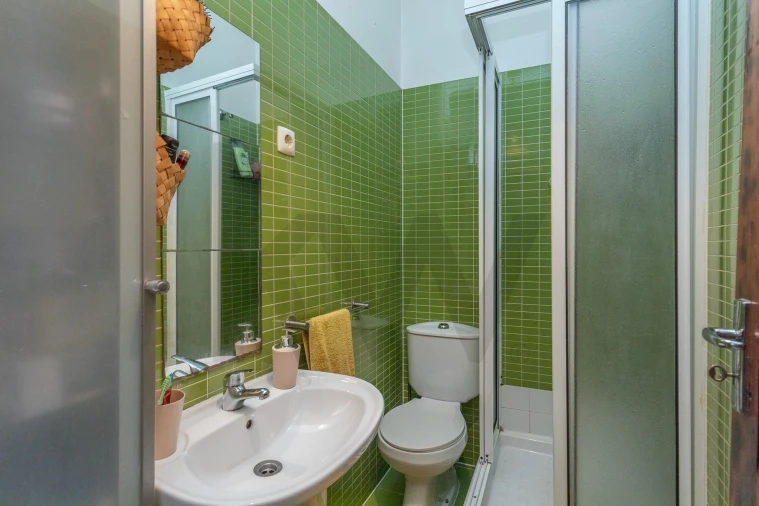 Apartamento T2 para Venda em Arroios Foto 24