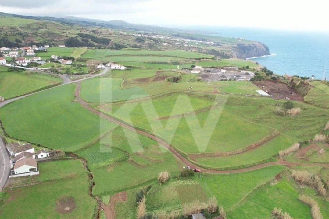 Terreno para Venda em Algarvia Foto 11