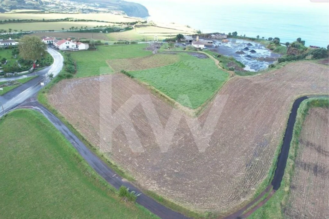 Terreno para Venda em Algarvia Foto 15