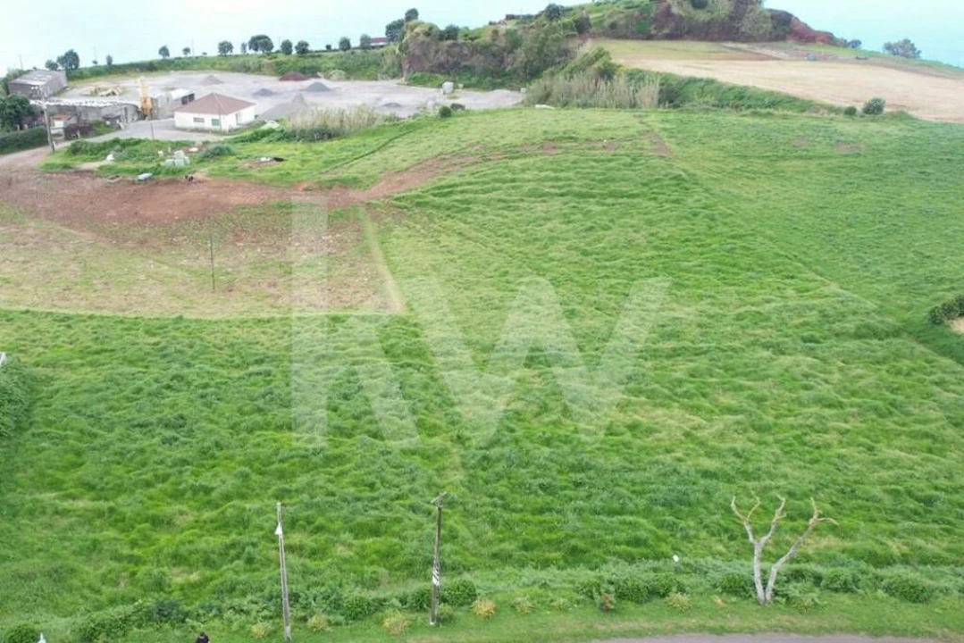 Terreno para Venda em Algarvia Foto 8