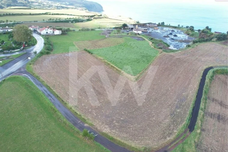 Terreno para Venda em Algarvia Foto 15