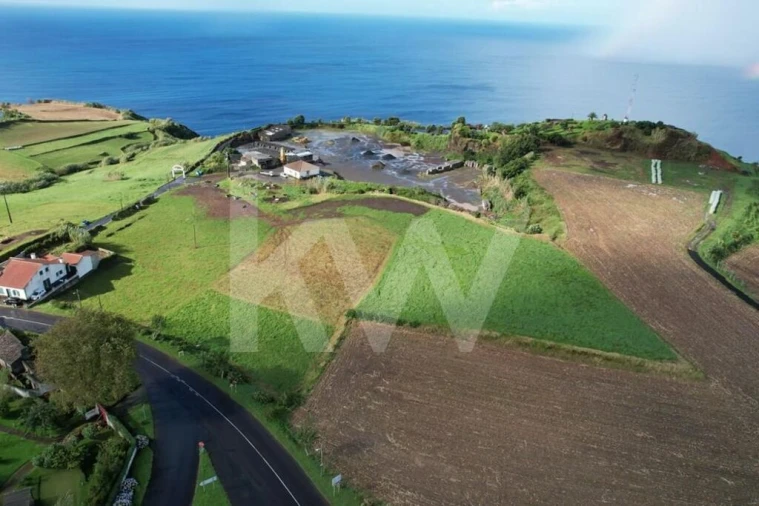 Terreno para Venda em Algarvia Foto 13