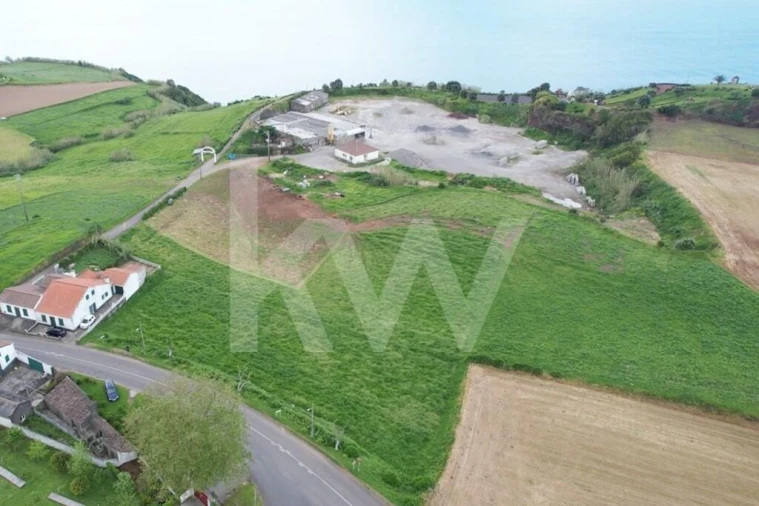 Terreno para Venda em Algarvia Foto 7