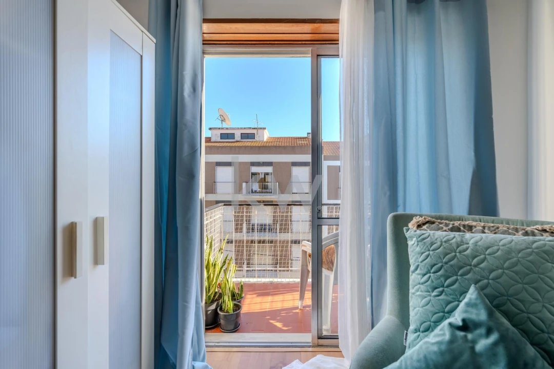 Apartamento T3 para Venda em Caparica e Trafaria Foto 19