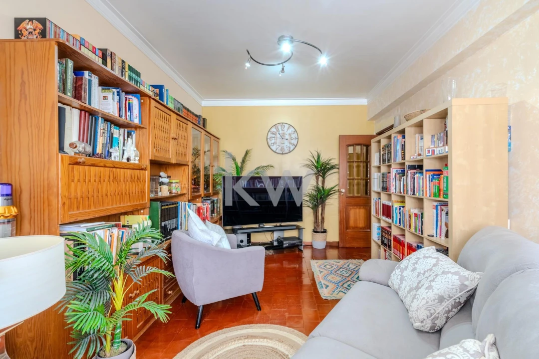 Apartamento T3 para Venda em Caparica e Trafaria Foto 5