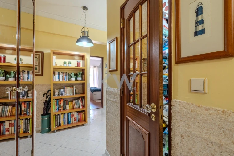 Apartamento T3 para Venda em Caparica e Trafaria Foto 13