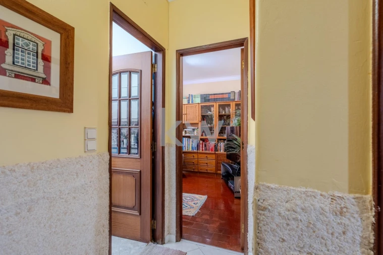 Apartamento T3 para Venda em Caparica e Trafaria Foto 11