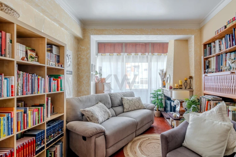 Apartamento T3 para Venda em Caparica e Trafaria Foto 3