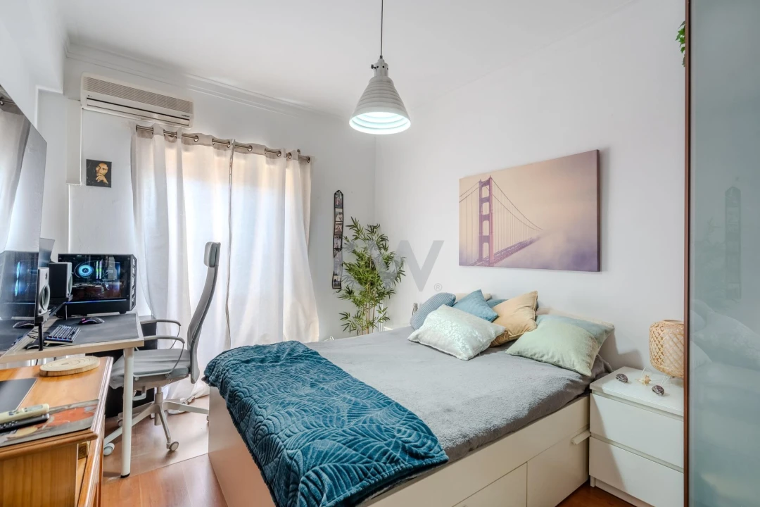 Apartamento T3 para Venda em Caparica e Trafaria Foto 16