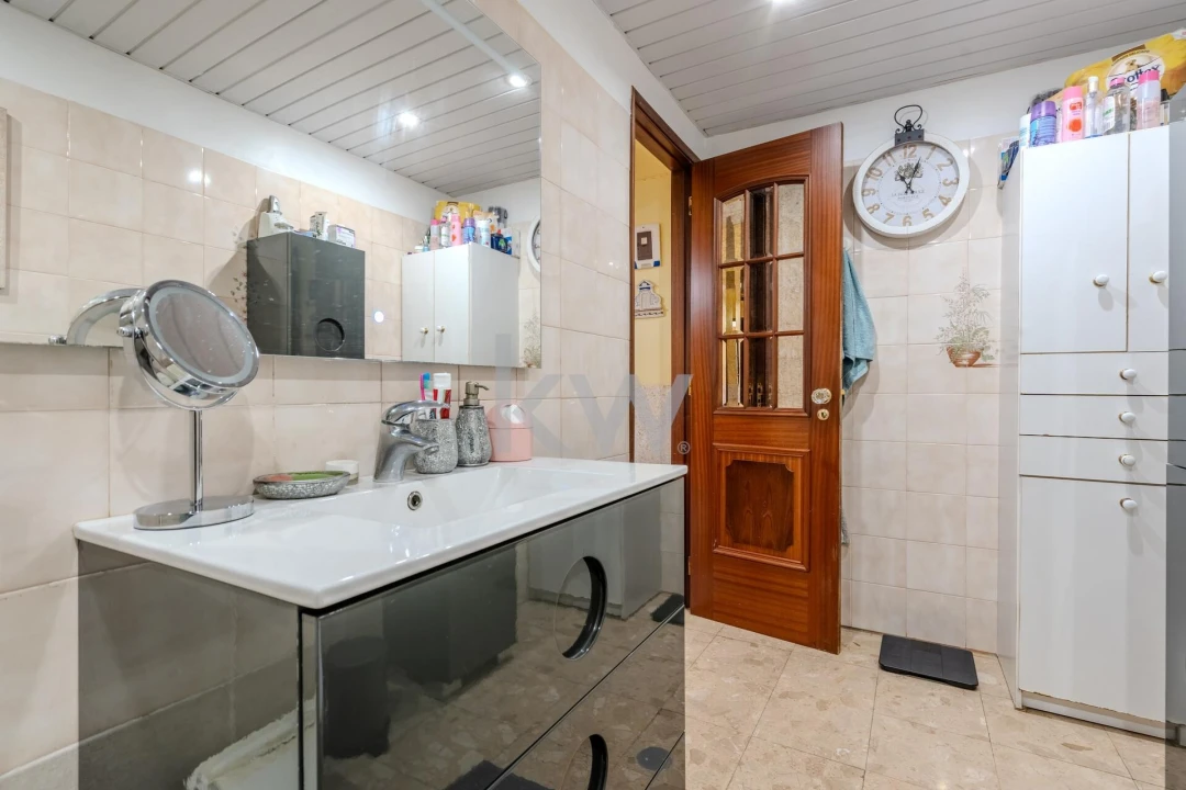 Apartamento T3 para Venda em Caparica e Trafaria Foto 24