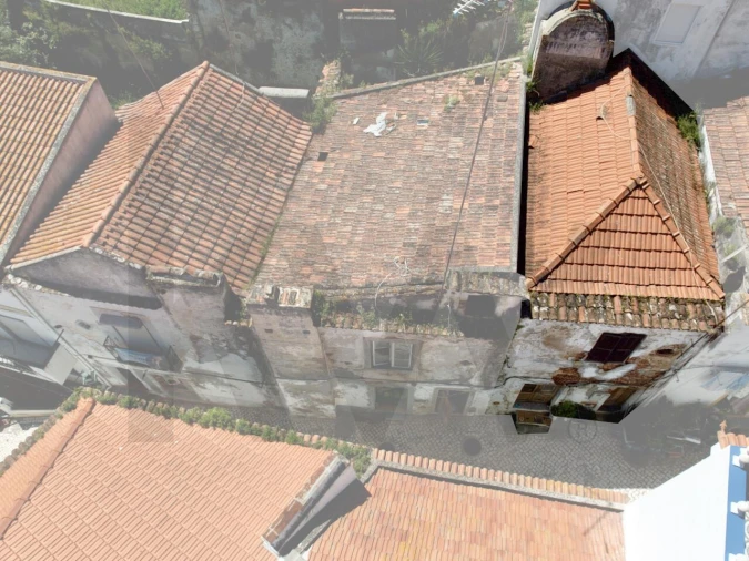 Prédio para Venda em Santa Maria do Castelo e Santiago e Santa Susana Foto 5