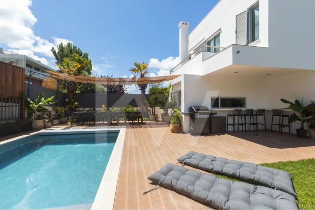 Moradia T5 para Venda em Oeiras e São Julião da Barra, Paço de Arcos e Caxias Foto 60