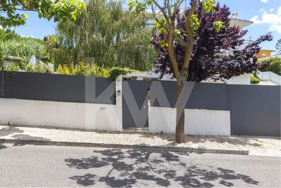 Moradia T5 para Venda em Oeiras e São Julião da Barra, Paço de Arcos e Caxias Foto 77