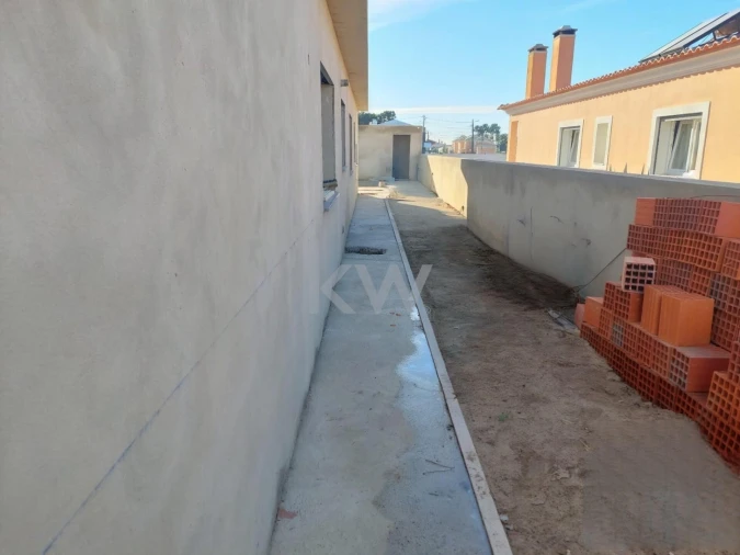 Moradia T5 para Venda em Azeitão (São Lourenço e São Simão) Foto 20