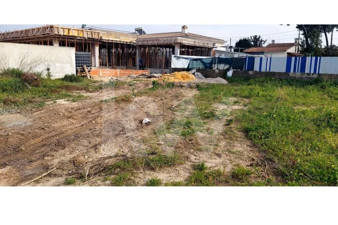 Moradia T5 para Venda em Azeitão (São Lourenço e São Simão) Foto 7