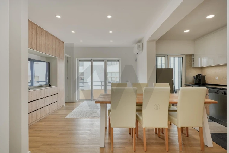 Apartamento T2 para Venda em São Martinho do Porto Foto 6