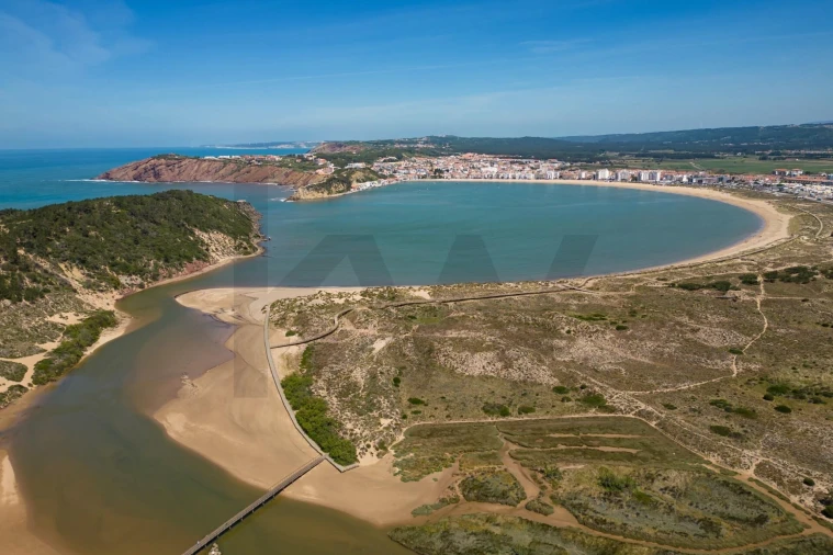 Apartamento T2 para Venda em São Martinho do Porto Foto 35